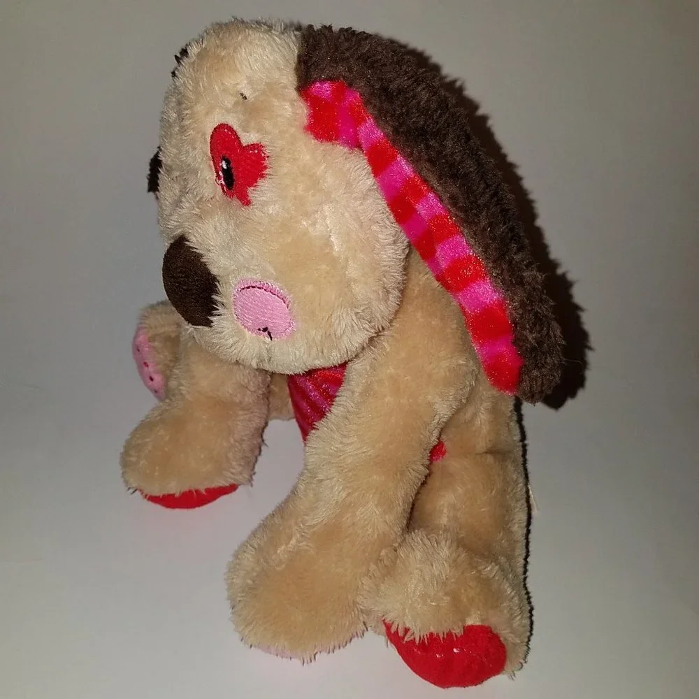 Dan Dee brown puppy